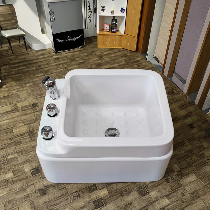 Vasca da Bagno Elettrica Porta - Spa & Wellness Centre Lielupe recensione e prezzo