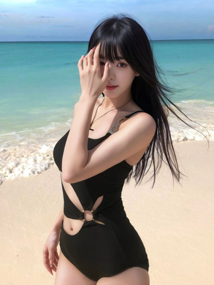 Monokini Sexy con Cut-out Donn - Spa & Wellness Centre Lielupe recensione e prezzo